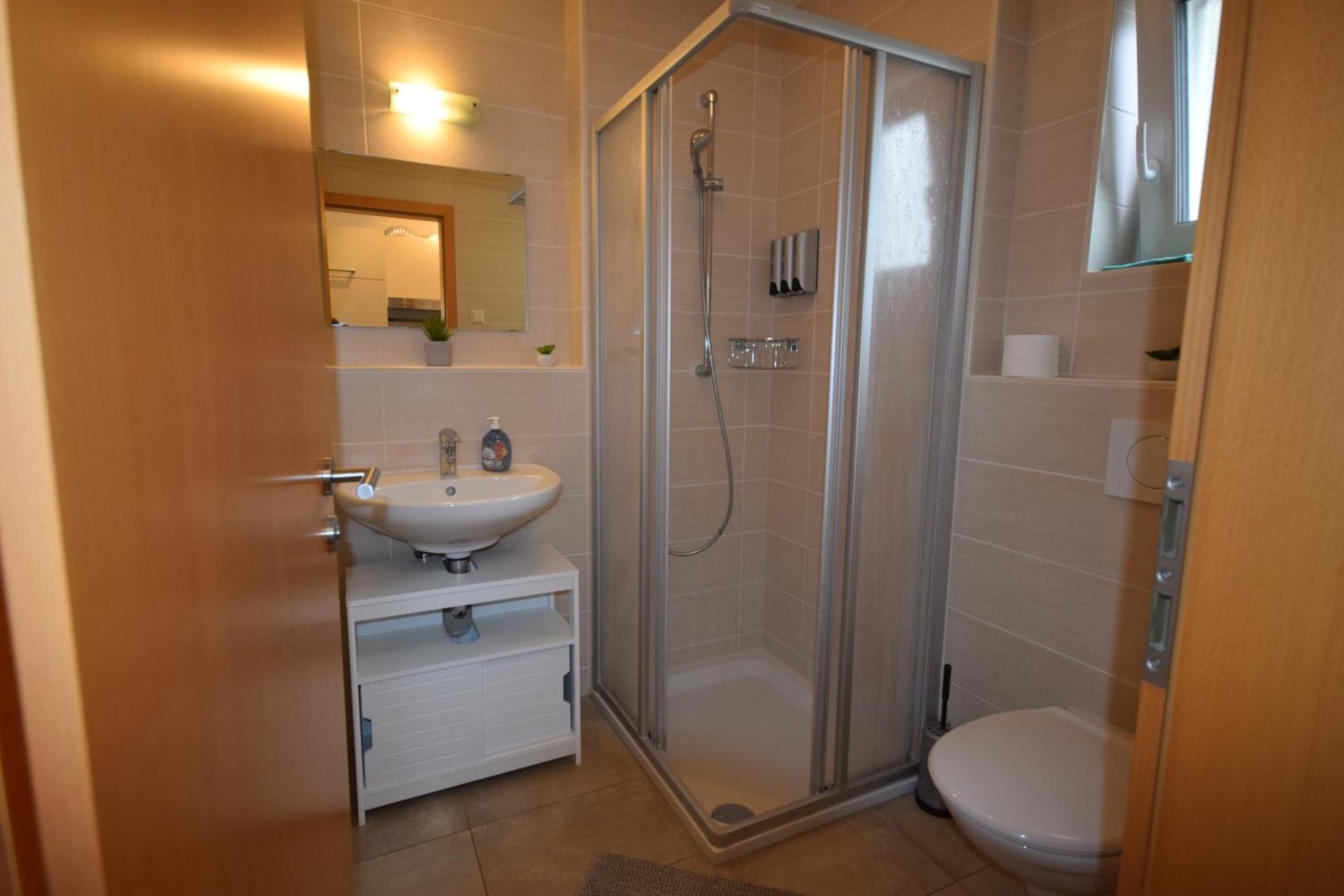 Nestwerk Komfort R23-12 - Balkon, Arbeitsplatz & Zentrumsnah Biberach an der Riß Kültér fotó
