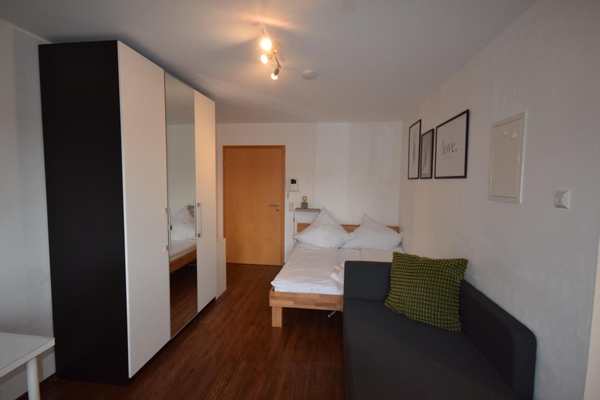 Nestwerk Komfort R23-12 - Balkon, Arbeitsplatz & Zentrumsnah Biberach an der Riß Kültér fotó